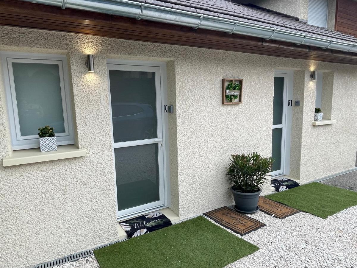 Jardin Prive 2 Bed & Breakfast La Ravoire Luaran gambar